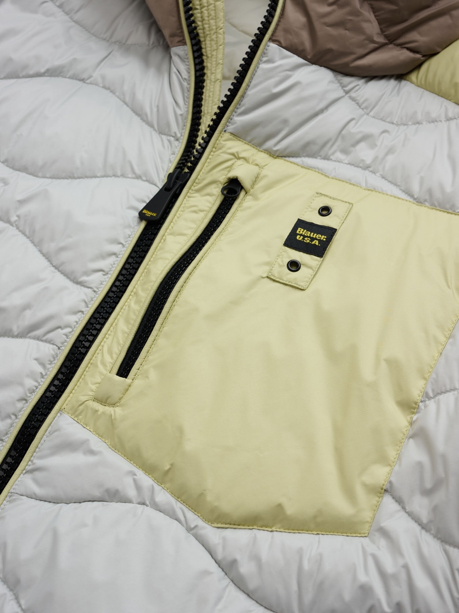 CHAQUETA CON CAPUCHA KENTON BLAUER Trapper