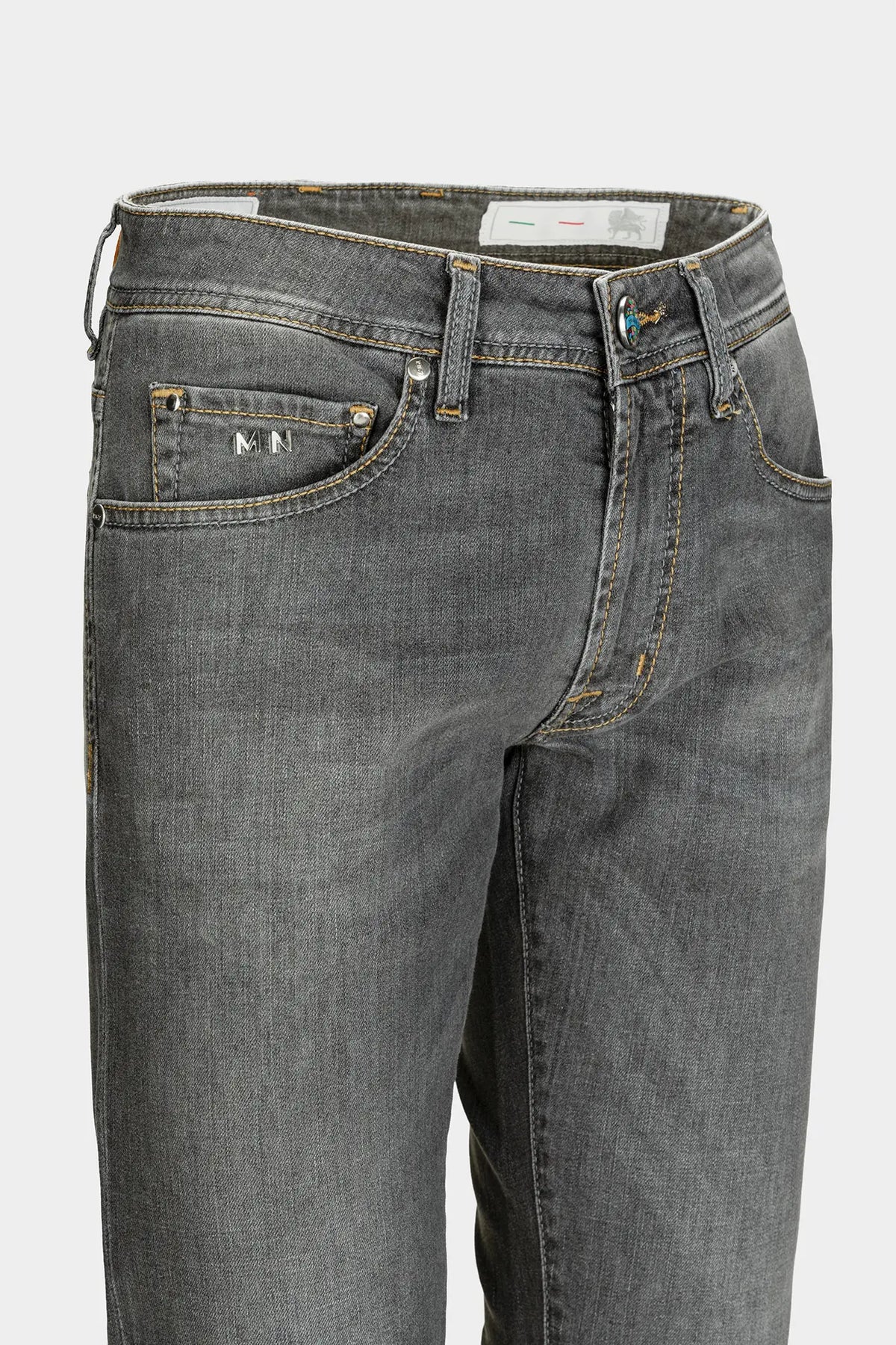 Vaquero Tramarossa Leonardo Slim Burano gris detalle frontal