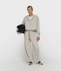 Pantalón 10DAYS Banana Fleece mujer stone
