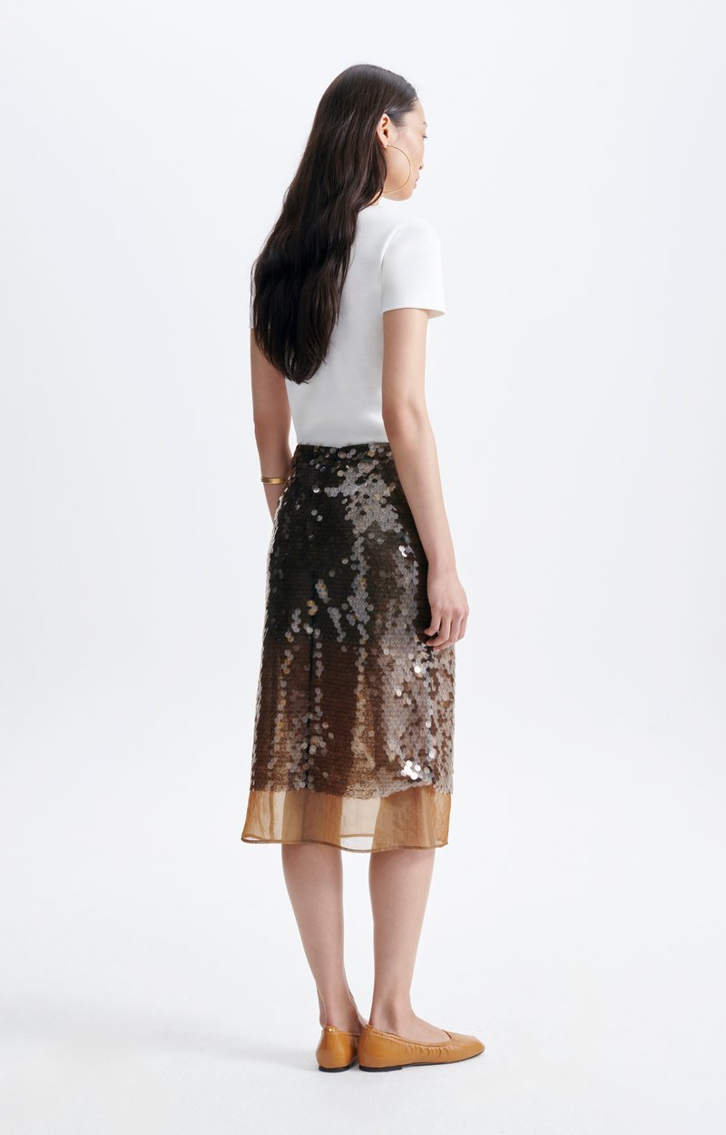 Falda Vanessa Bruno Heasy camel, vista trasera