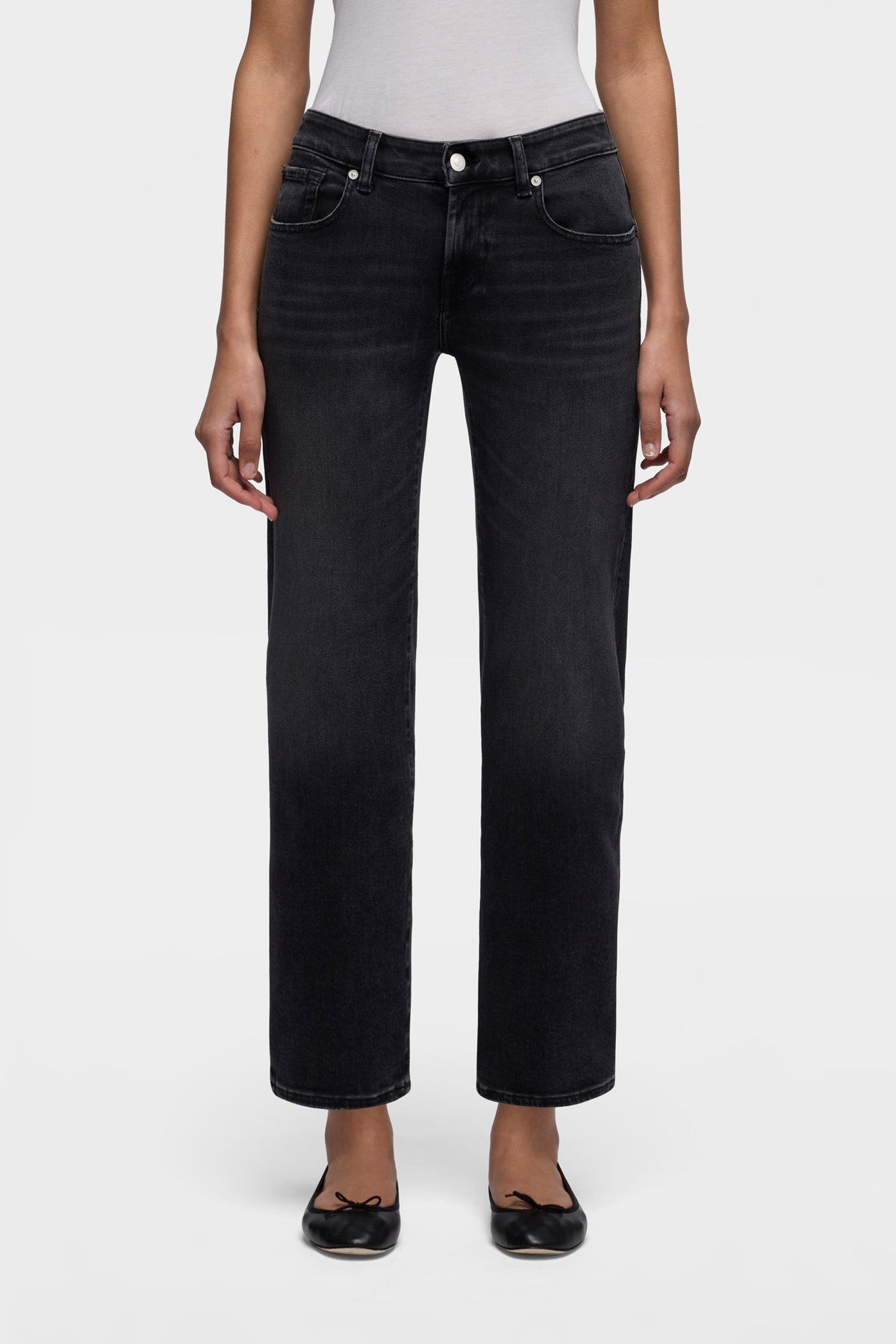 Vaquero 7 For All Mankind Calie gris de tiro medio, vista trasera
