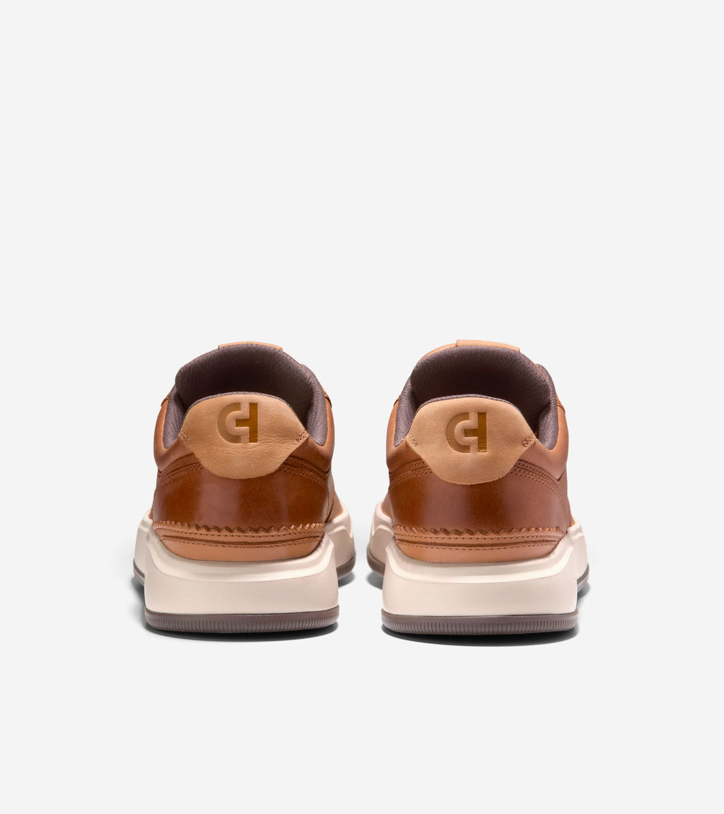 Zapatillas Cole Haan GrandPrø Crossover en piel marrón, vista 3