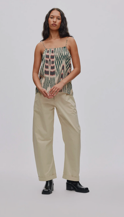 Top Ikat Rabens Saloner Trapper
