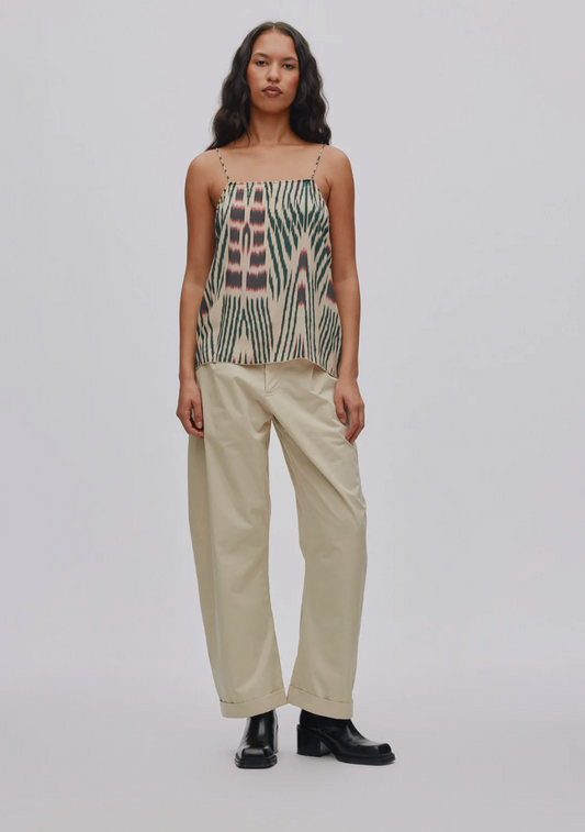 Top Ikat Rabens Saloner Trapper