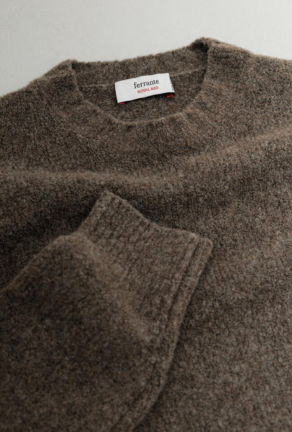 Jersey Ferrante bouclé marrón detalle de tejido y etiqueta