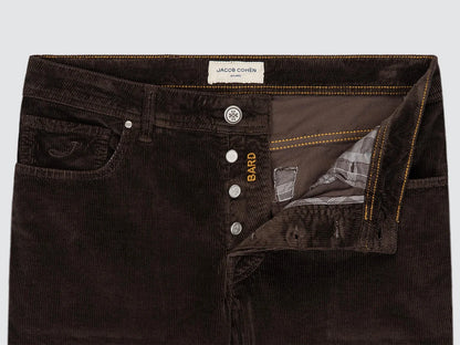 Pantalón Jacob Cohën Bard pana Chocolate detalle interior