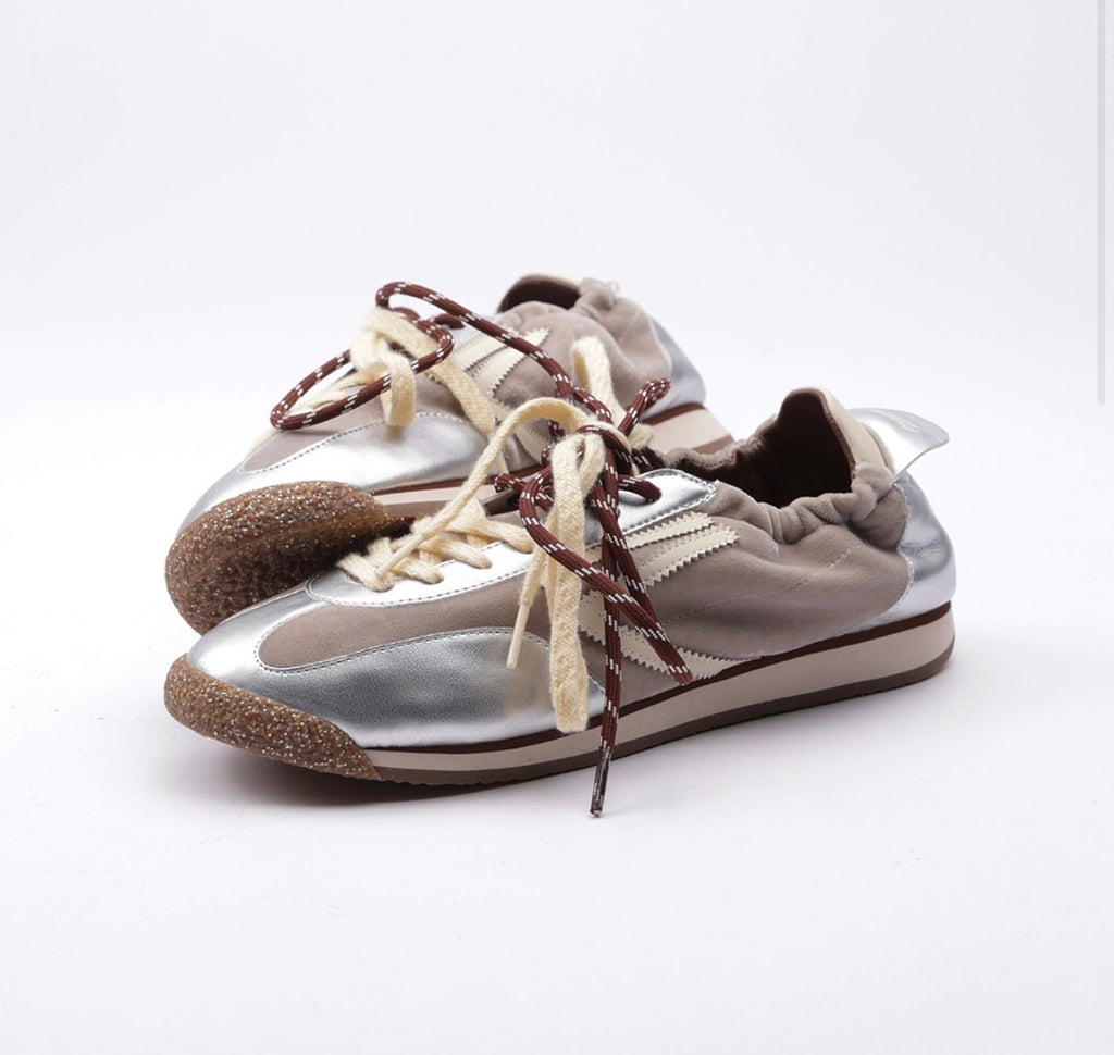 Par de zapatillas Puraai Panther Radio plata, topo y crema