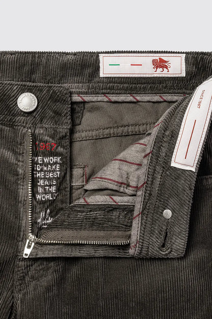 Pantalón Tramarossa Michelangelo Regular pana Kakhi detalle interior