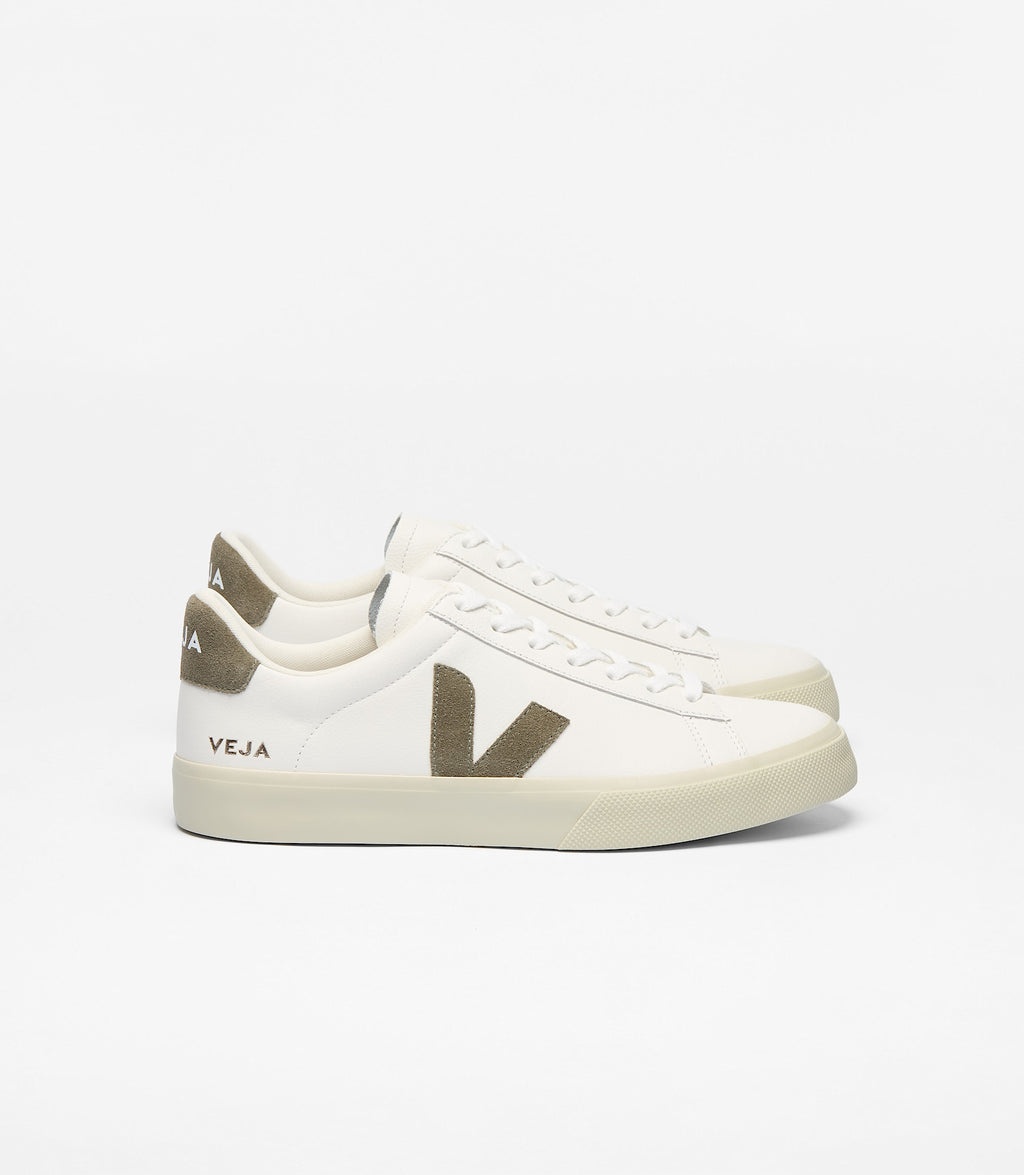 Zapatillas Veja Campo mujer en cuero blanco y verde