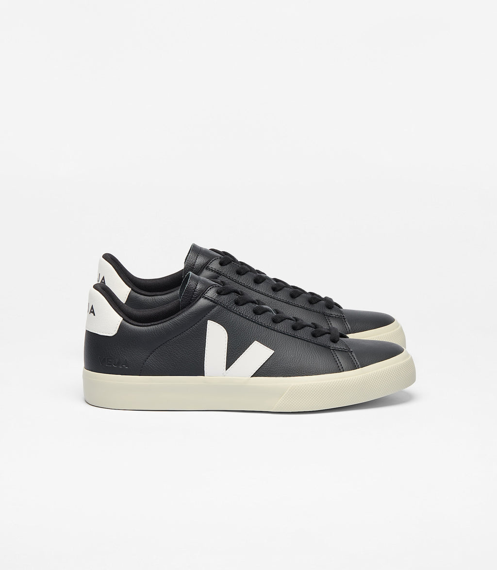 Zapatillas Veja Campo mujer en cuero negro y blanco